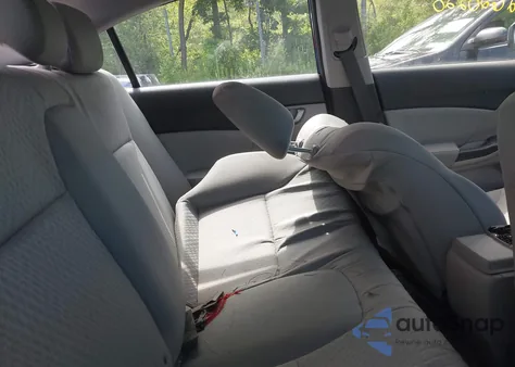 2015 Honda Civic Lx z USA, uszkodzony, nr VIN 19XFB2F50FE225134